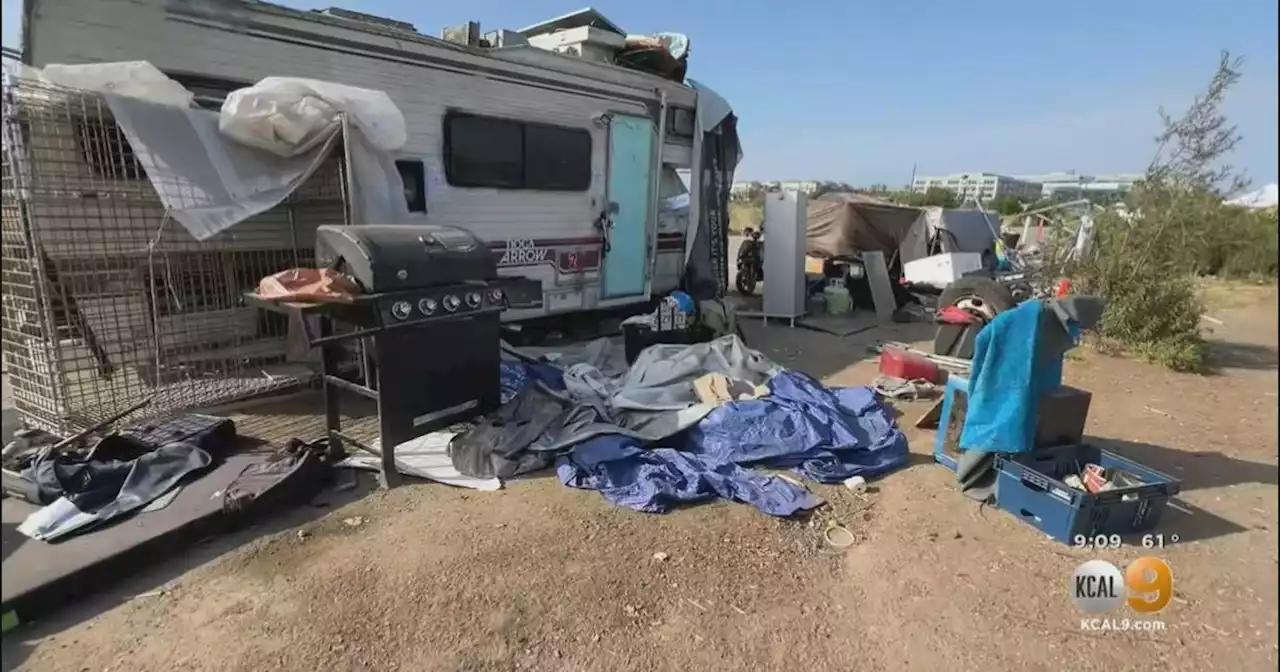 Ballona Creek homeless encampment continues to frustrate Del Rey residents