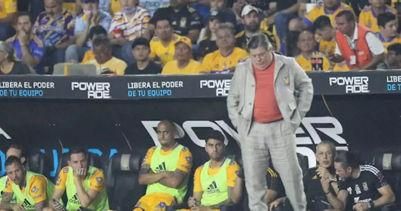 Miguel Herrera acepta su error por alineación indebida