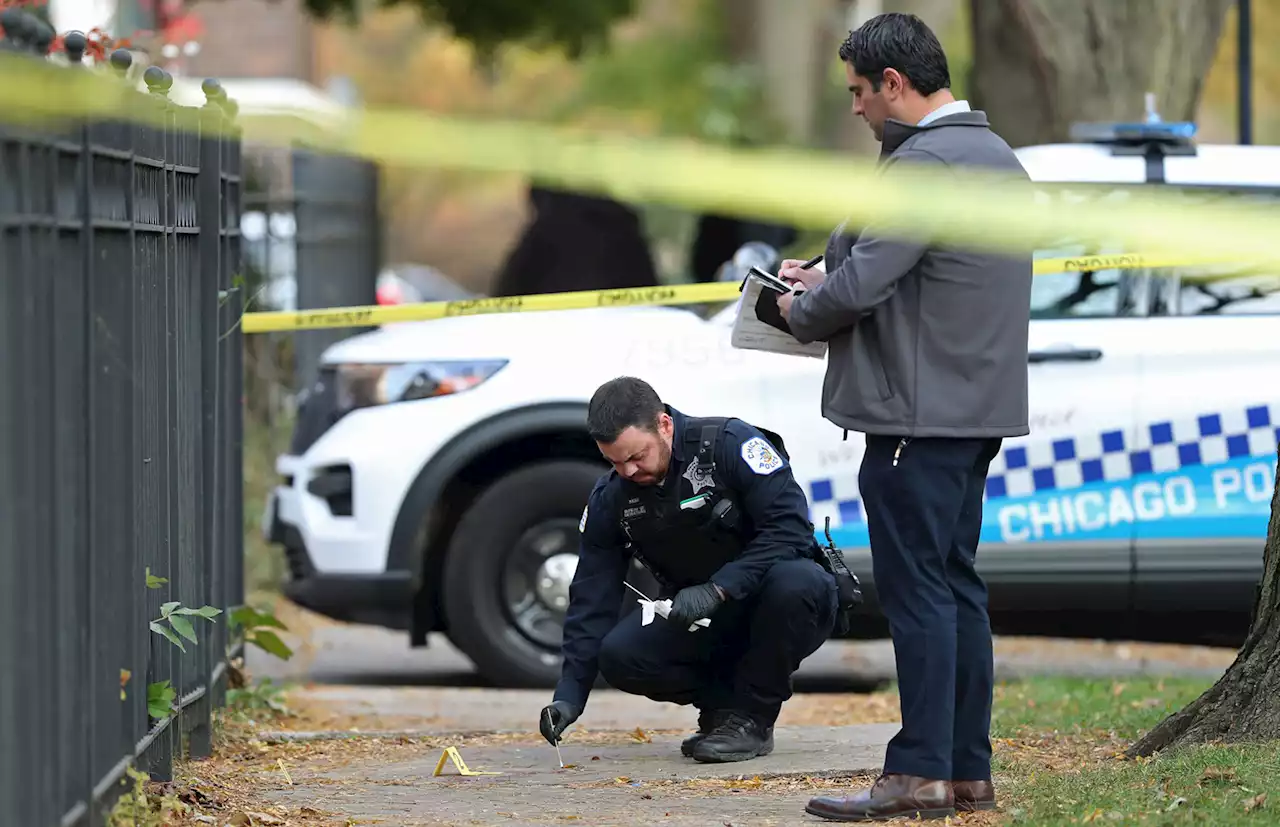 Chicago Gun Violence: 1 Person Killed, at Least 23 Others Wounded in Weekend Shootings