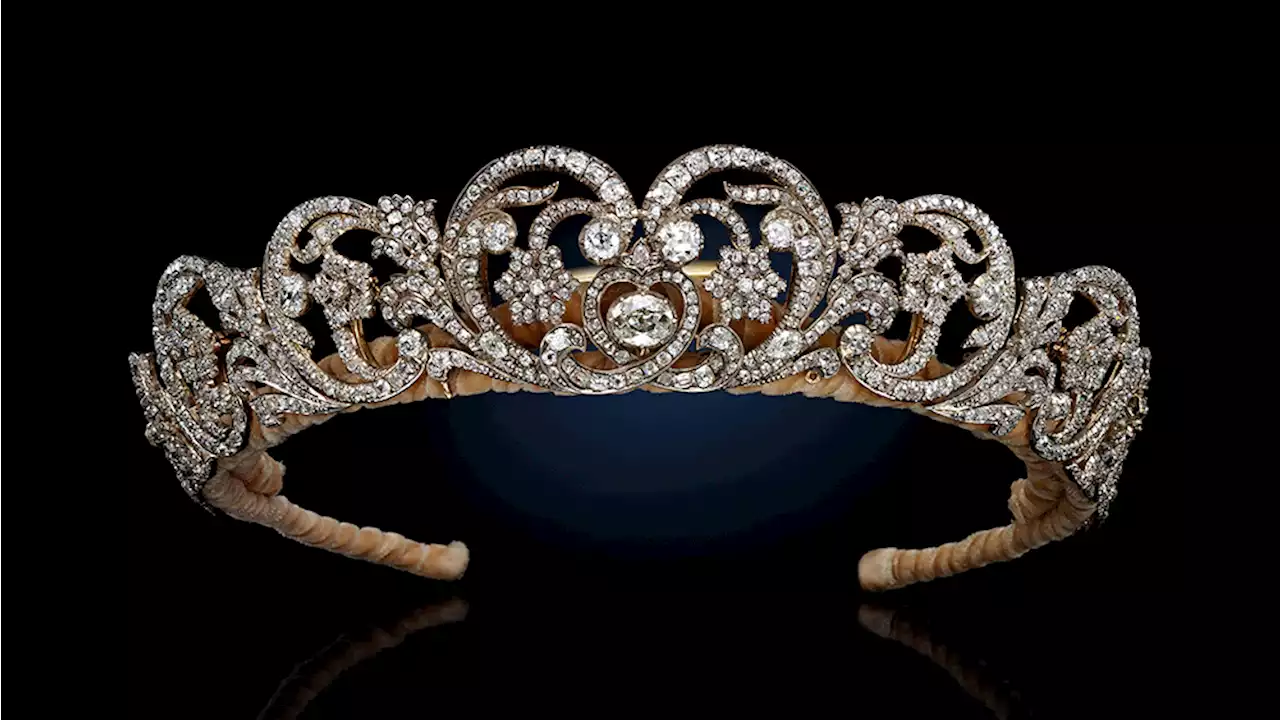 Princess Diana’s Wedding Tiara Will Be Showcased for the First Time Since She Married Prince Charles