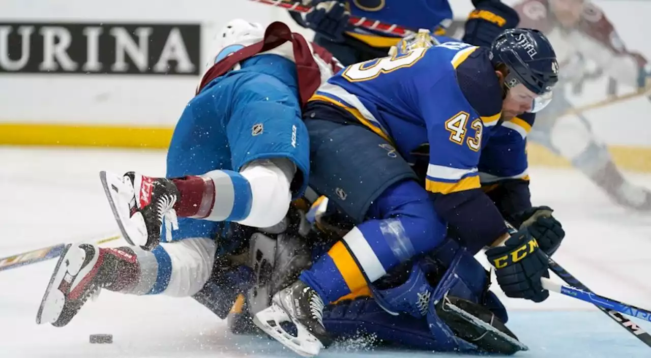 Avalanche's Kadri thinks Binnington threw water bottle at him in TV interview