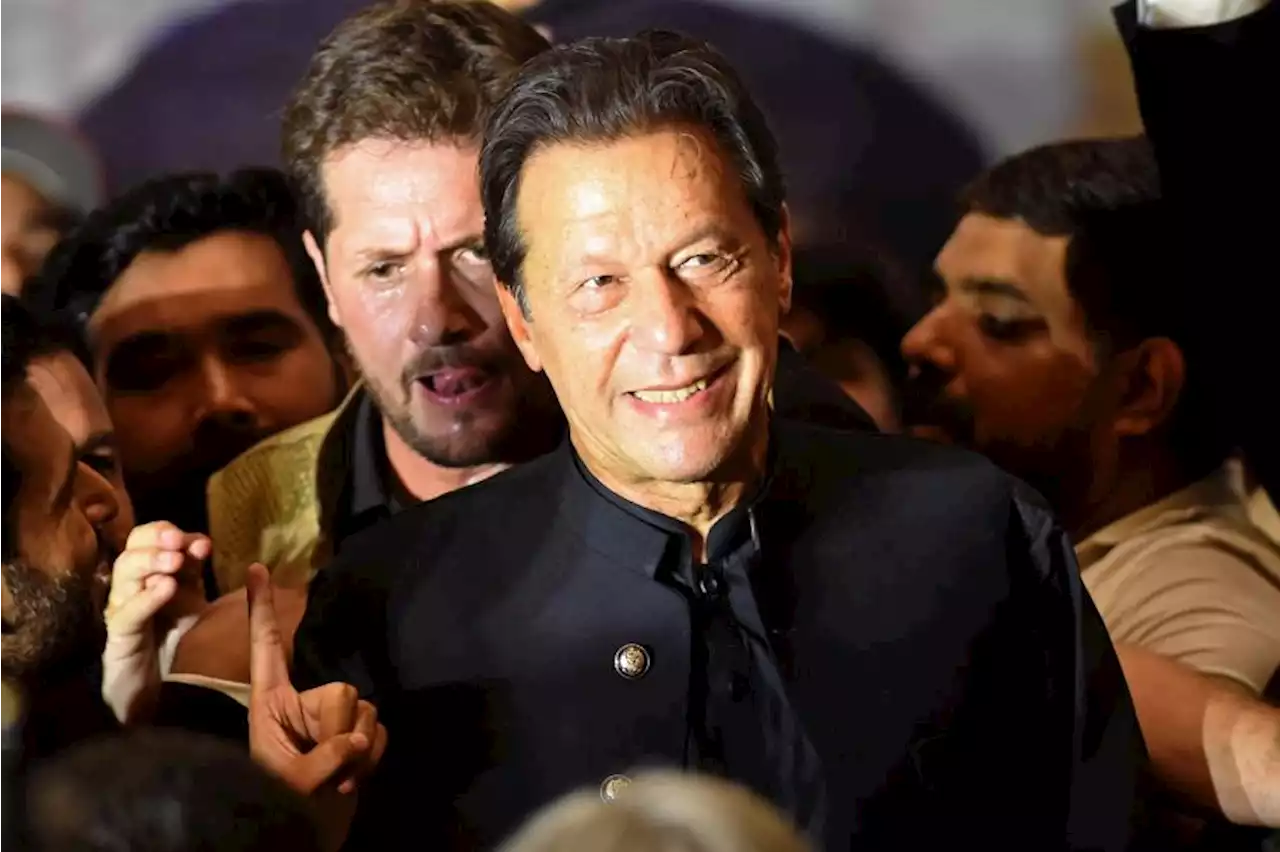 Pakistan's ex-PM Khan calls for protests to force elections