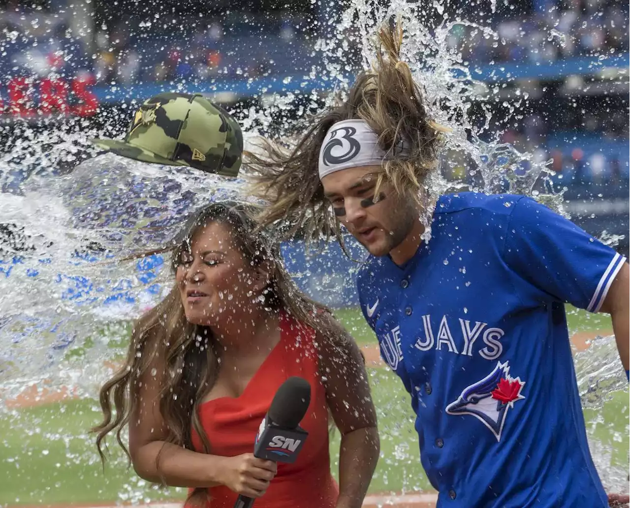 Opinion | Bo Bichette breaks out against the Reds. The Blue Jays needed that