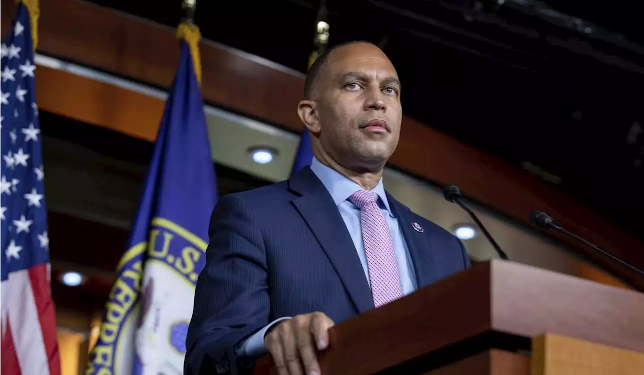 Rep. Hakeem Jeffries says Dems’ $1.9 trillion spending package saved economy