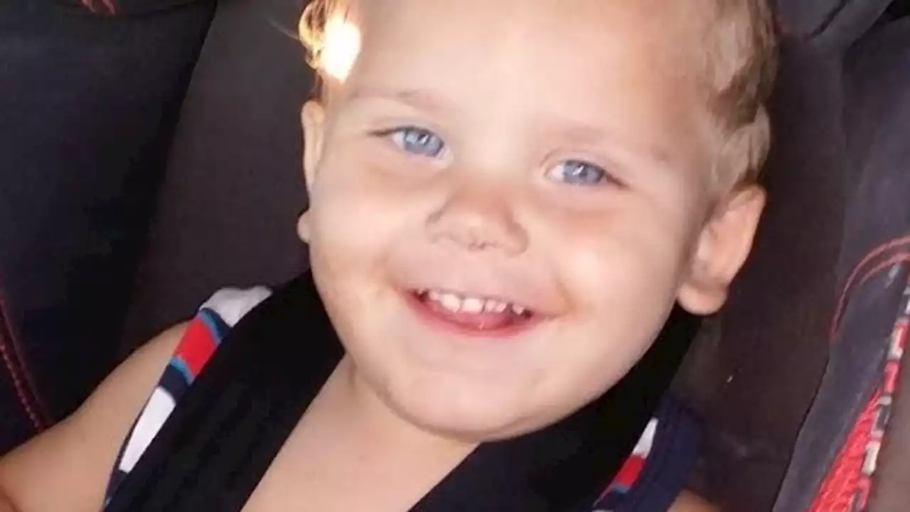 'A gift in his name:' Family partners with Phoenix swim school after toddler drowns