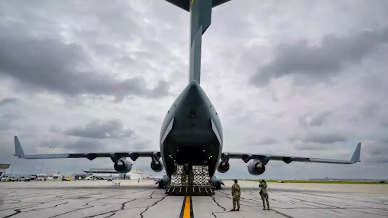 Military plane from Europe carrying 35,380 kg of baby formula lands in U.S. | CBC News