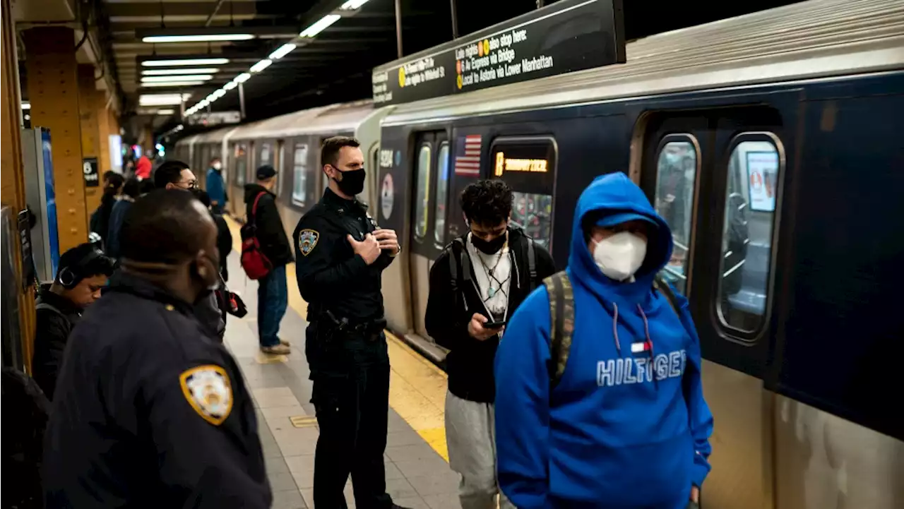 Man fatally shot on New York subway train; suspect at large