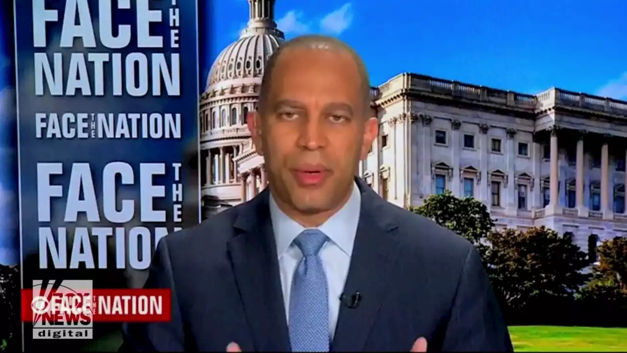 Democrats praise Biden on CBS, ABC and CNN for ‘very good job:’ Doing well ‘by any metric’ except inflation