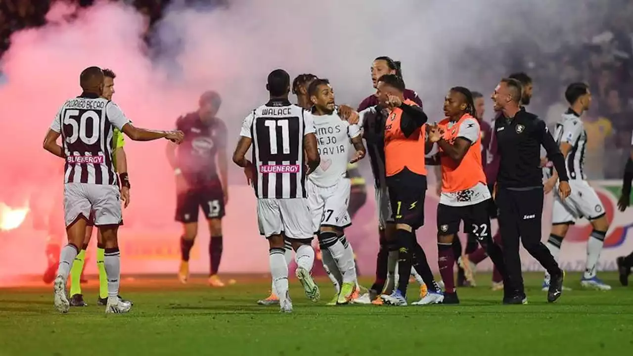 Salernitana, la salvezza più incredibile: viene travolta dall'Udinese, ma resta in A