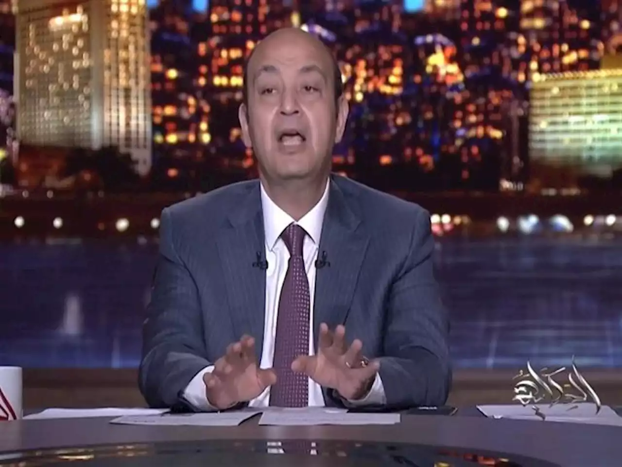 عمرو أديب عن جائزتي محمد صلاح بالدوري الإنجليزي: فخورون بنجم العرب
