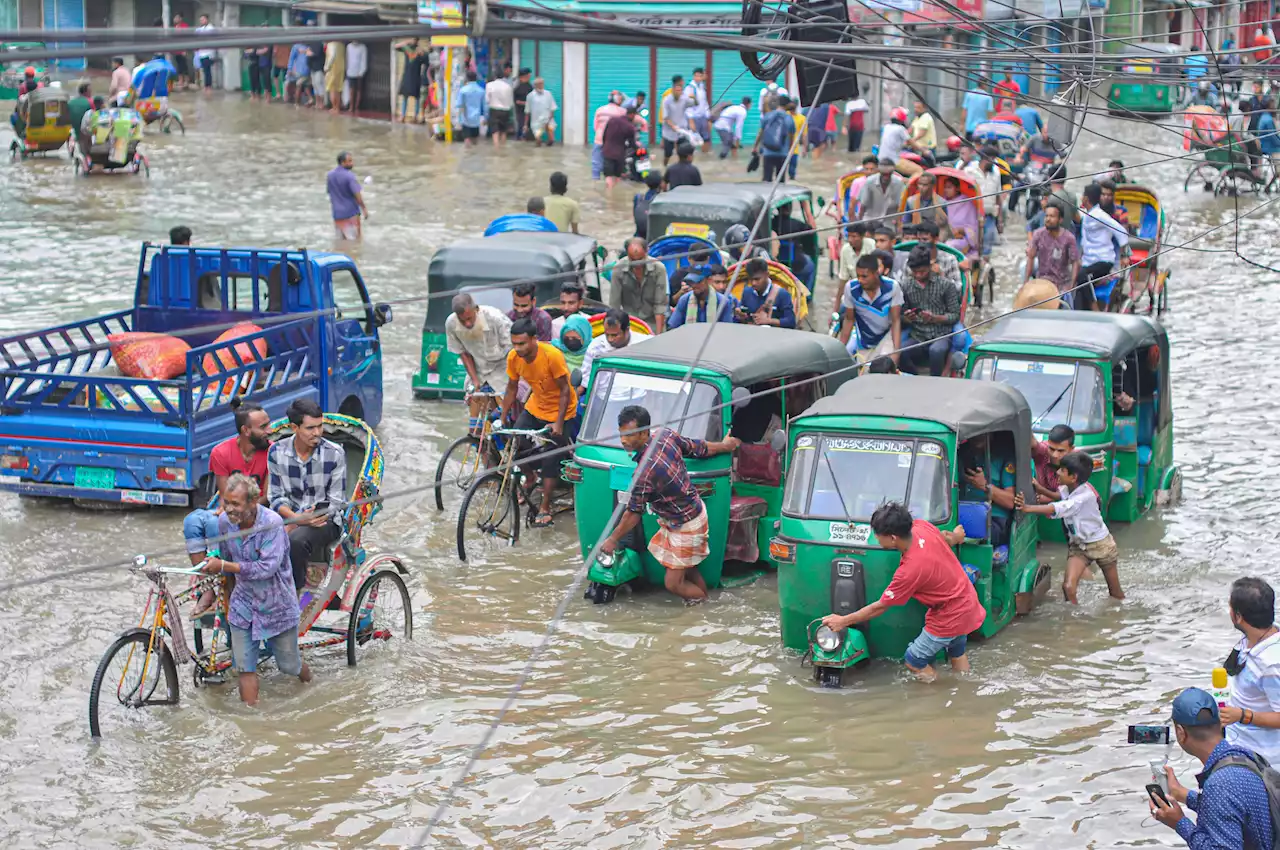 Photos: Bangladesh and India Endure Catastrophic Floods