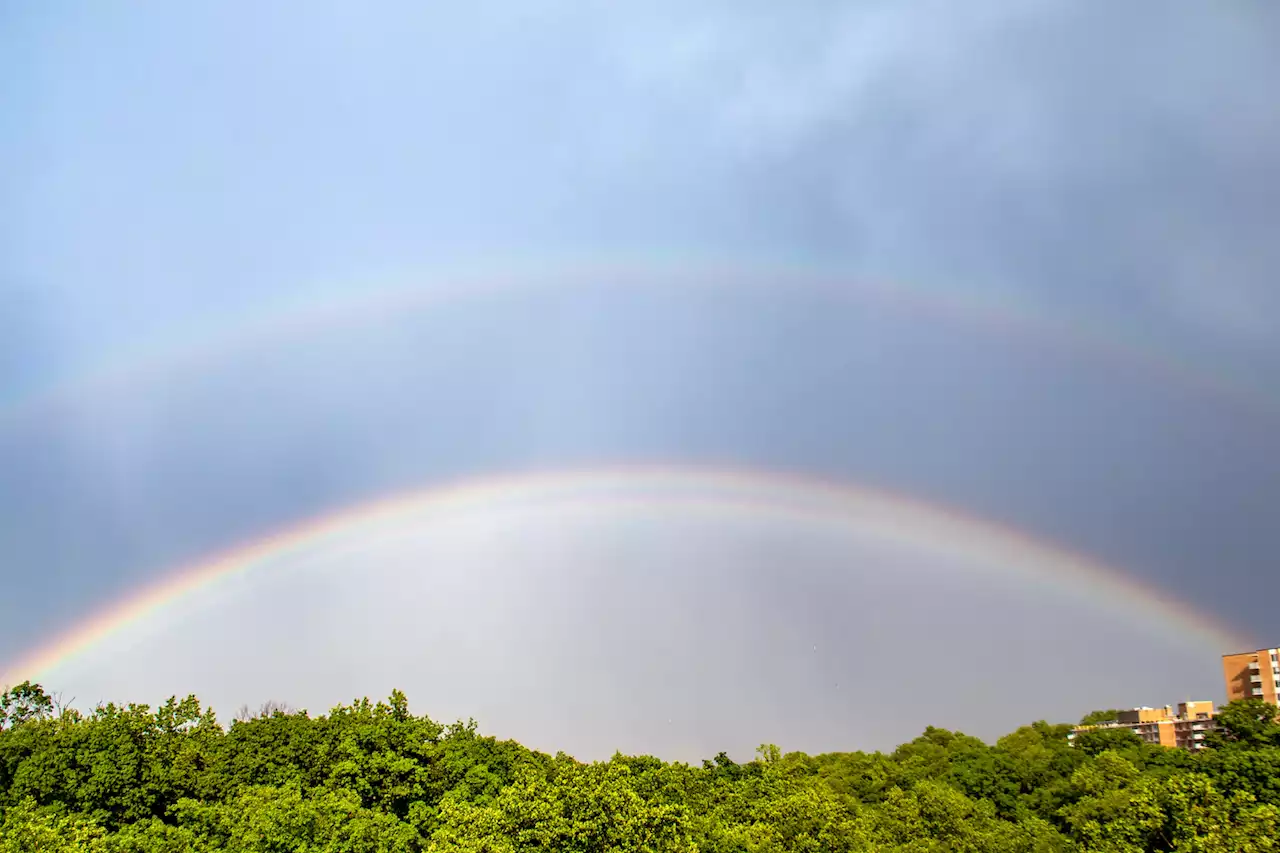 Thunderstorms in the D.C. area knock out power, flood roads