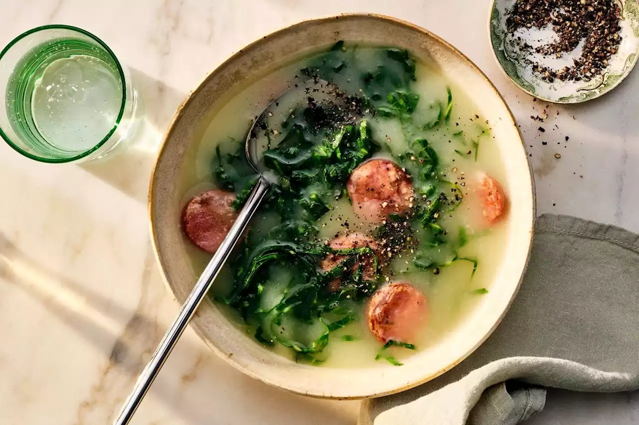 Caldo Verde (Portuguese Potato and Collard Green Soup With Chouriço)