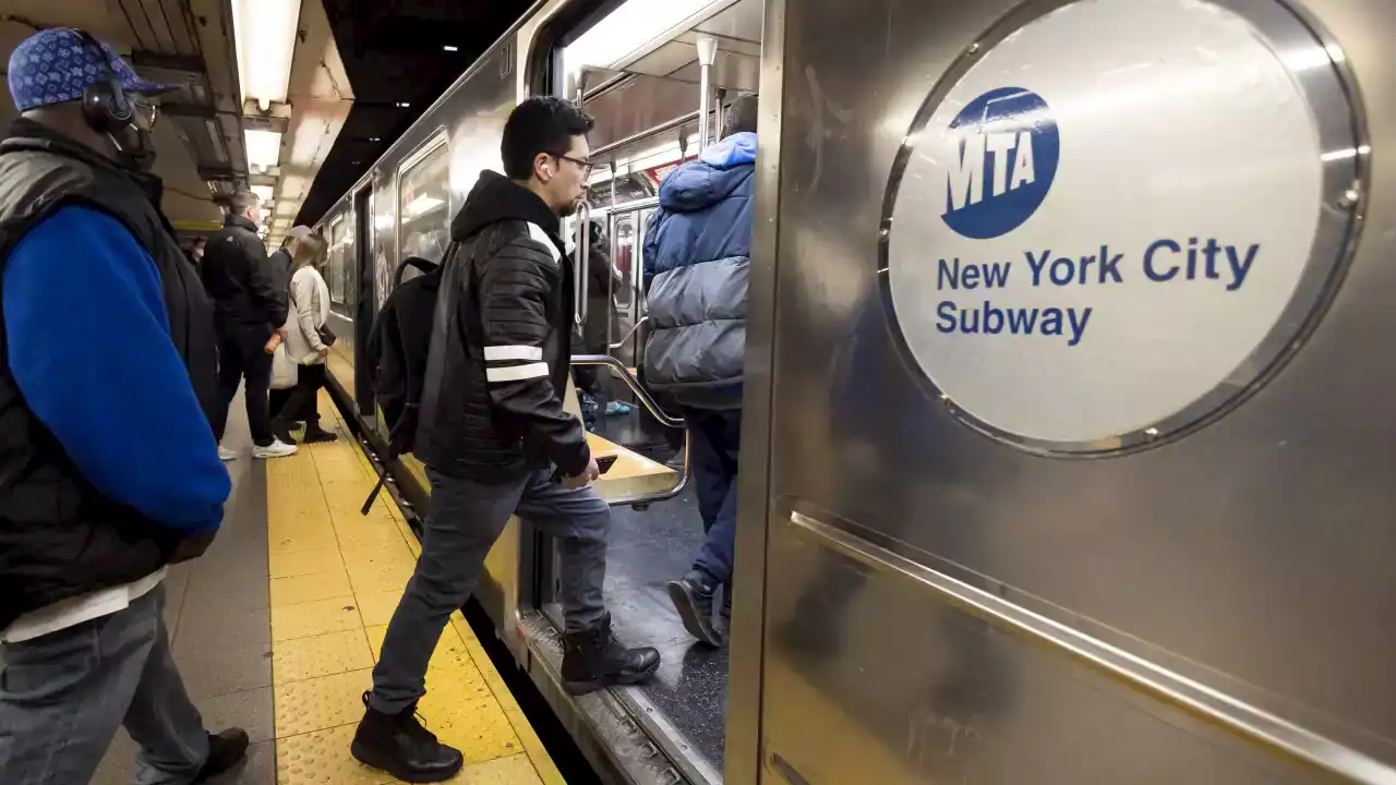 Man shot dead ‘without provocation’ on New York subway train