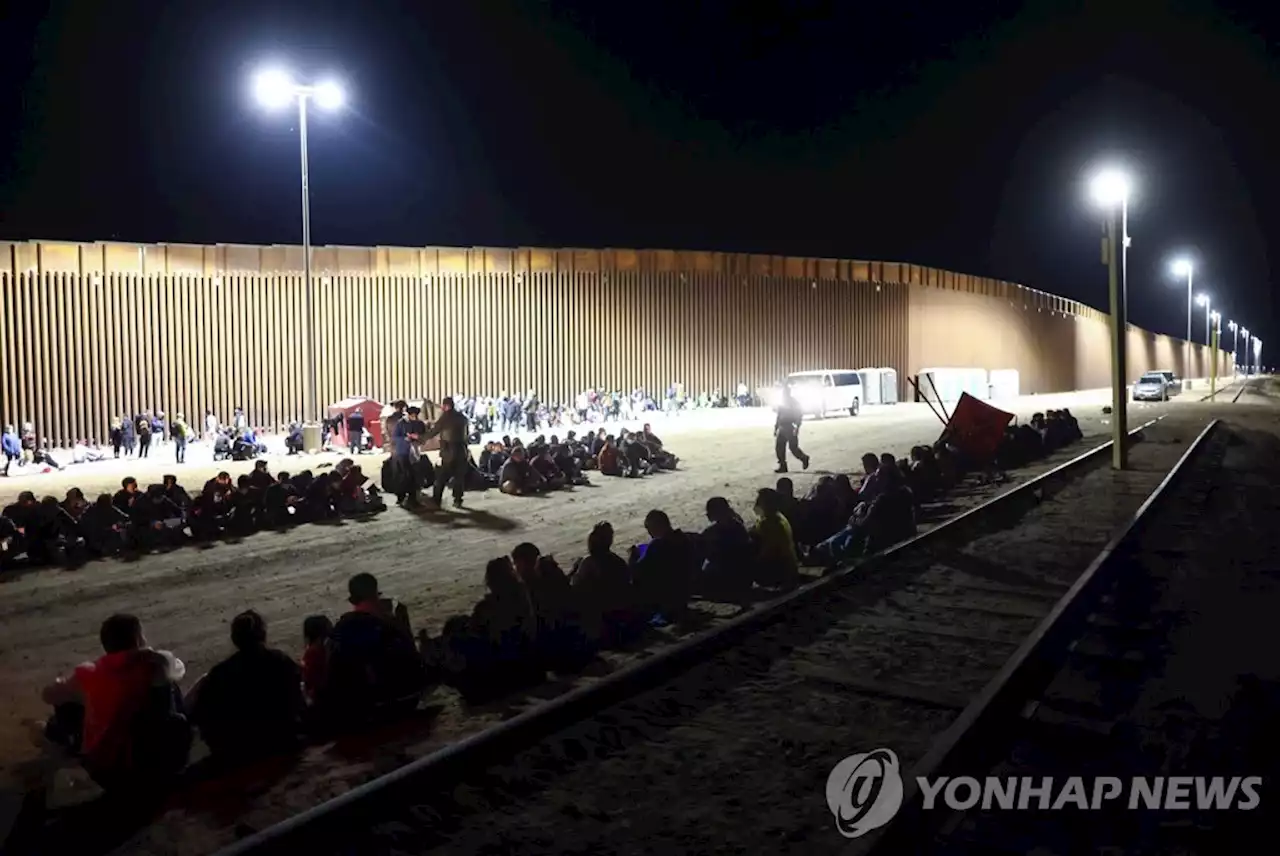 열리지 않는 美국경…'코로나 추방' 유지에 이민자들 '희망없다' | 연합뉴스