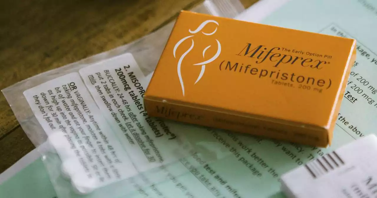 With Roe v. Wade at risk, Planned Parenthood of Illinois makes abortion pills available by mail for state residents