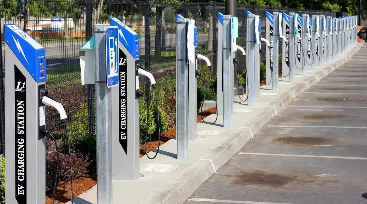 Vancouver Requires Gas Stations & Parking Lots Without EV Chargers To Pay $10,000 Per Year