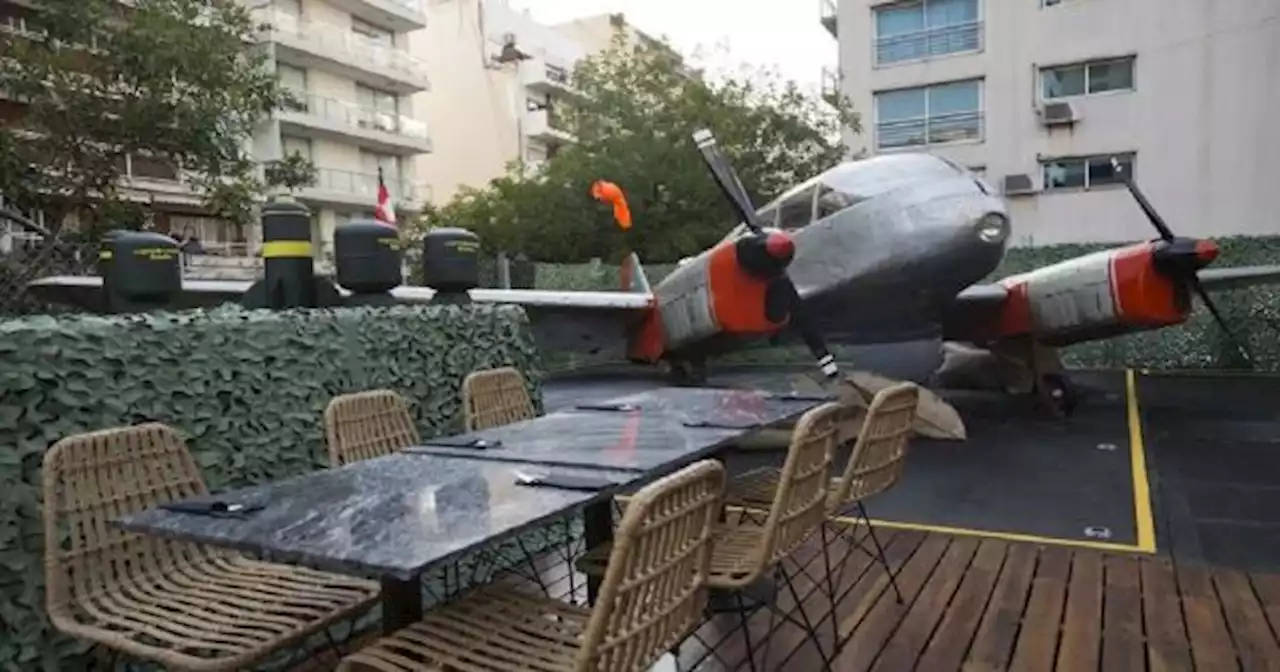 El nuevo bar de Buenos Aires que es igual a tomar caf� en un avi�n