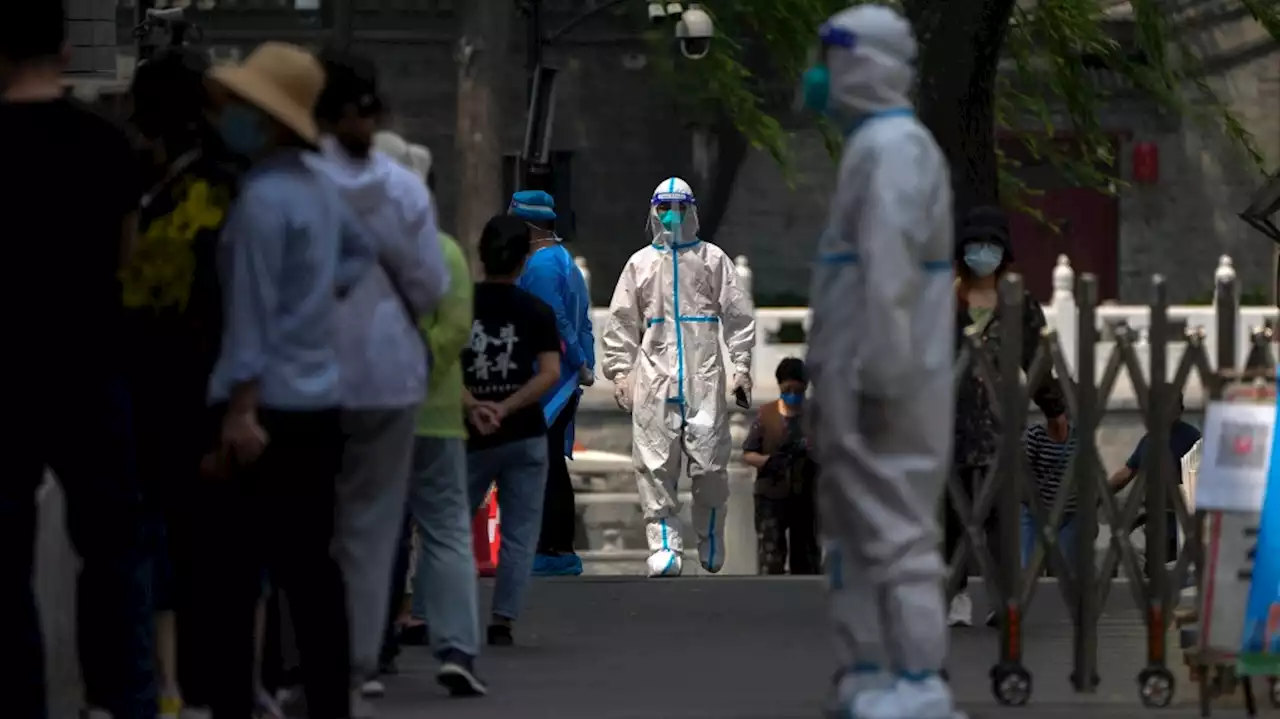 Beijing ramps up COVID quarantines, Shanghai residents decry uneven rules