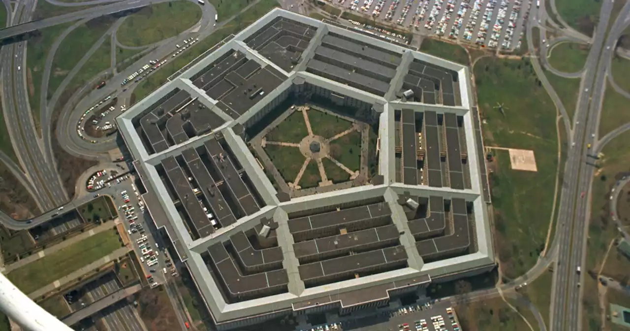 Air Force reverses policy that led to Pentagon reporter's phone being taken