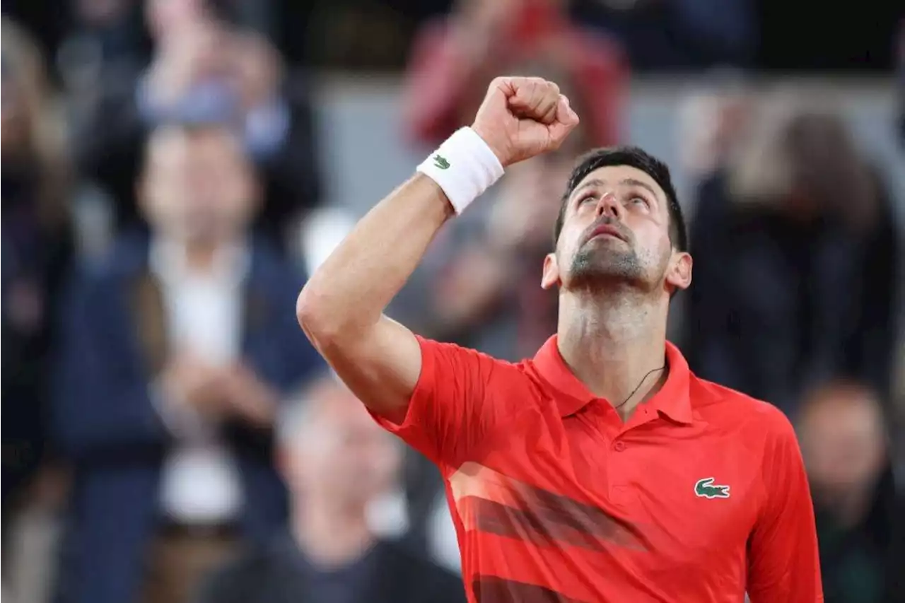 Djokovic wins on Grand Slam return as Nadal strolls at French Open