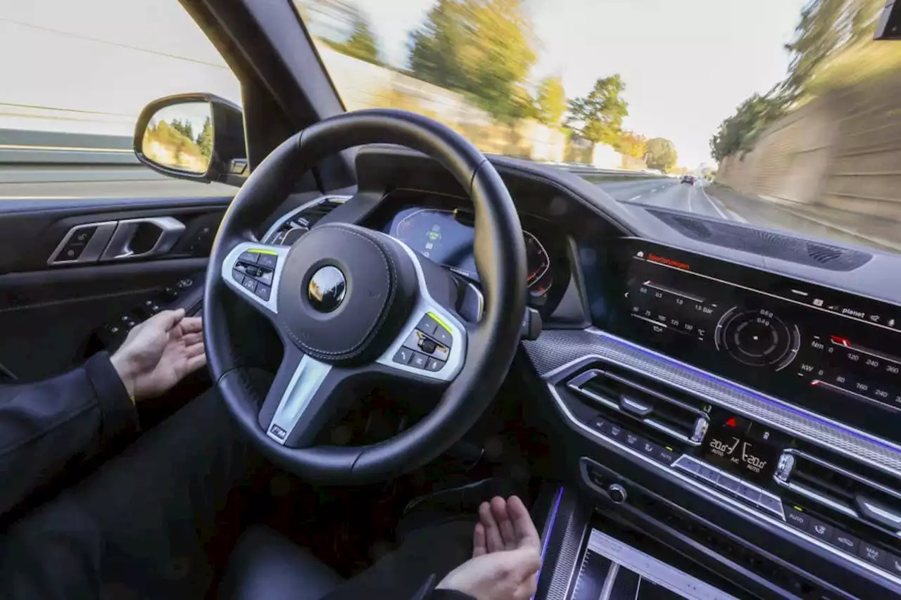 Driverless cars could force other road users to drive more efficiently