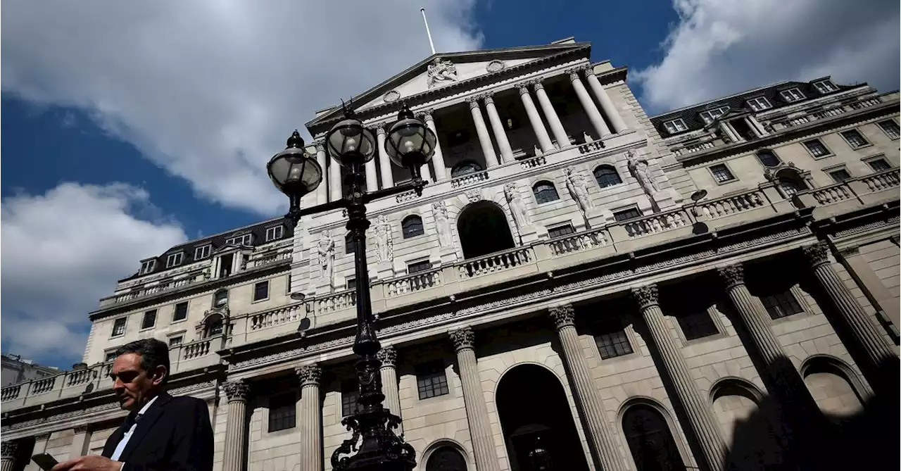 Bank of England tells banks to take climate action now or face slashed profits