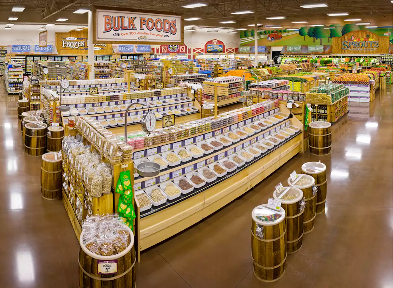 This Struggling Grocery Chain Is Closing Several Locations Soon — Eat This Not That