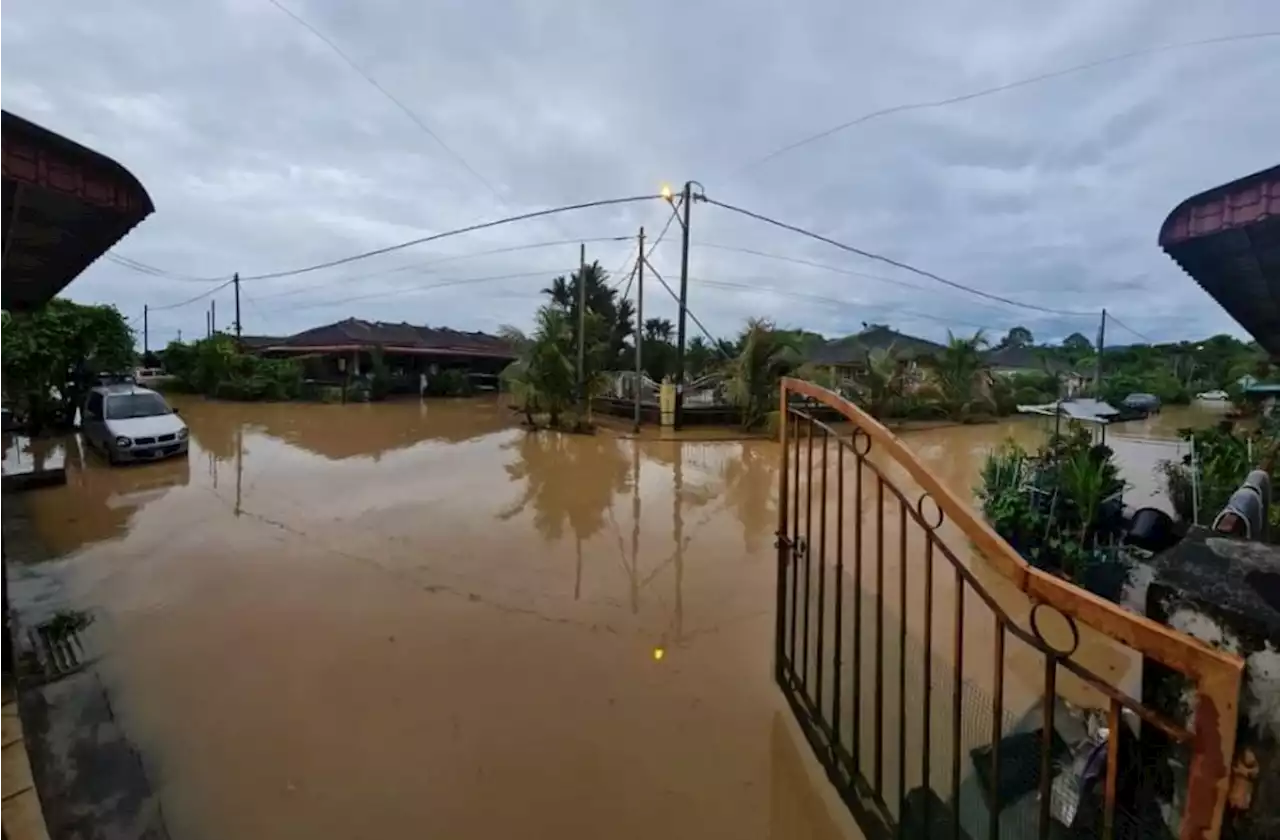 Flash floods catch Bidor residents unawares | The Malaysian Insight