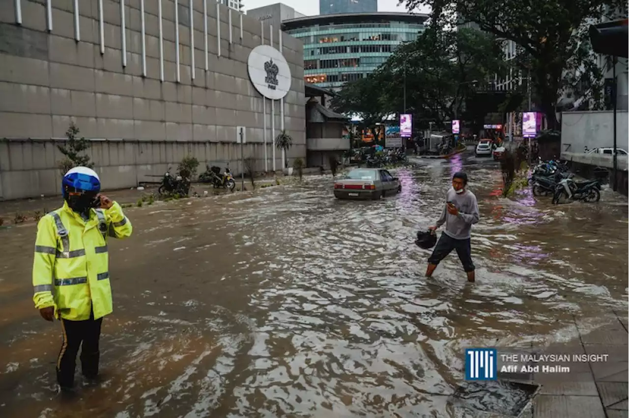 Flash floods hit several parts of KL | The Malaysian Insight