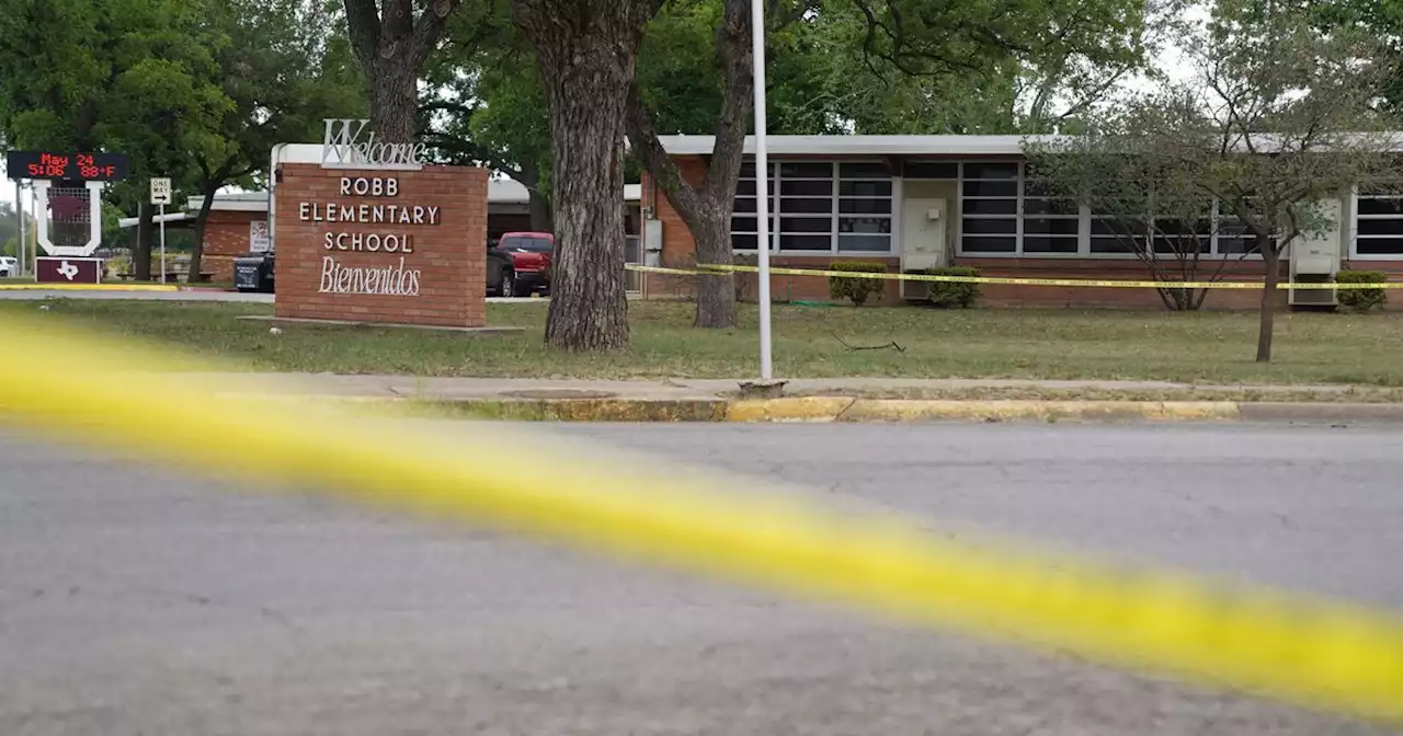 Gunman Kills at Least 21, Including 19 Children, at Texas Elementary School