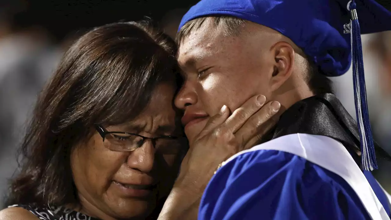 Photos: Sunnyside High School Class of 2022 graduation