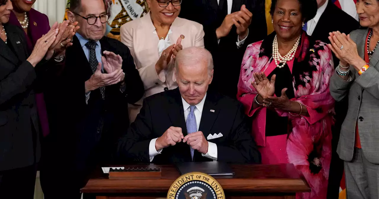 Biden signs executive order on policing 2 years after George Floyd's death