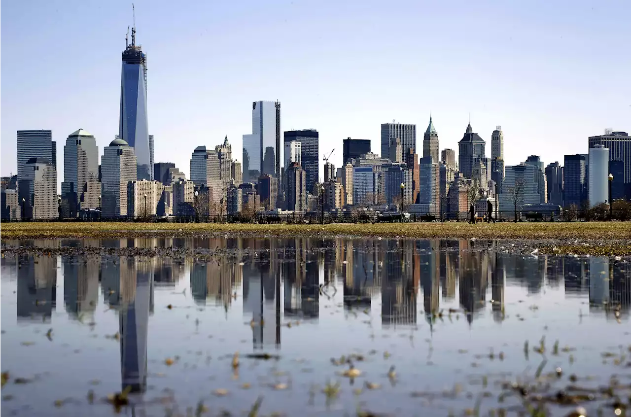 Goodbye NYC; Estimates show big city losses, Sunbelt gains