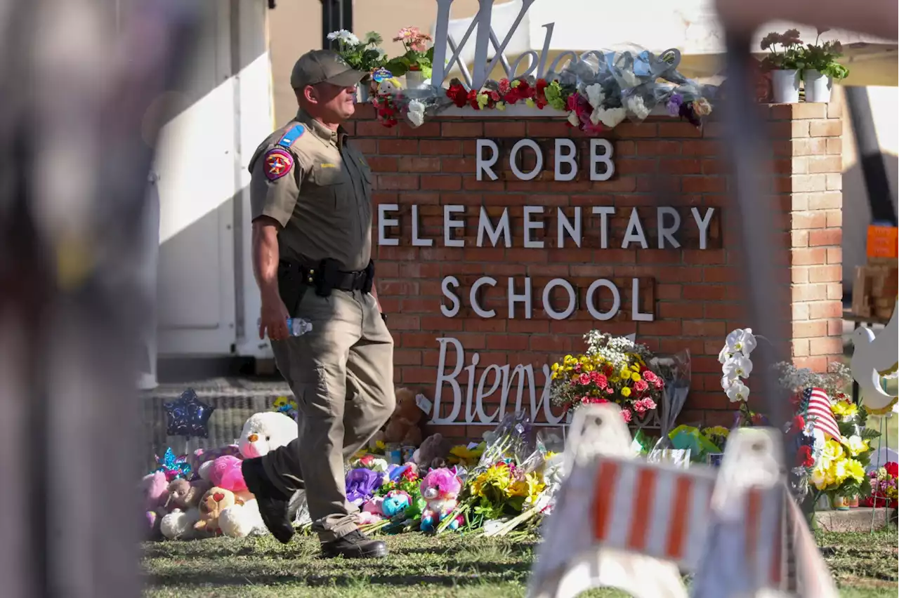 Onlookers Urged Police To Charge Into Texas School