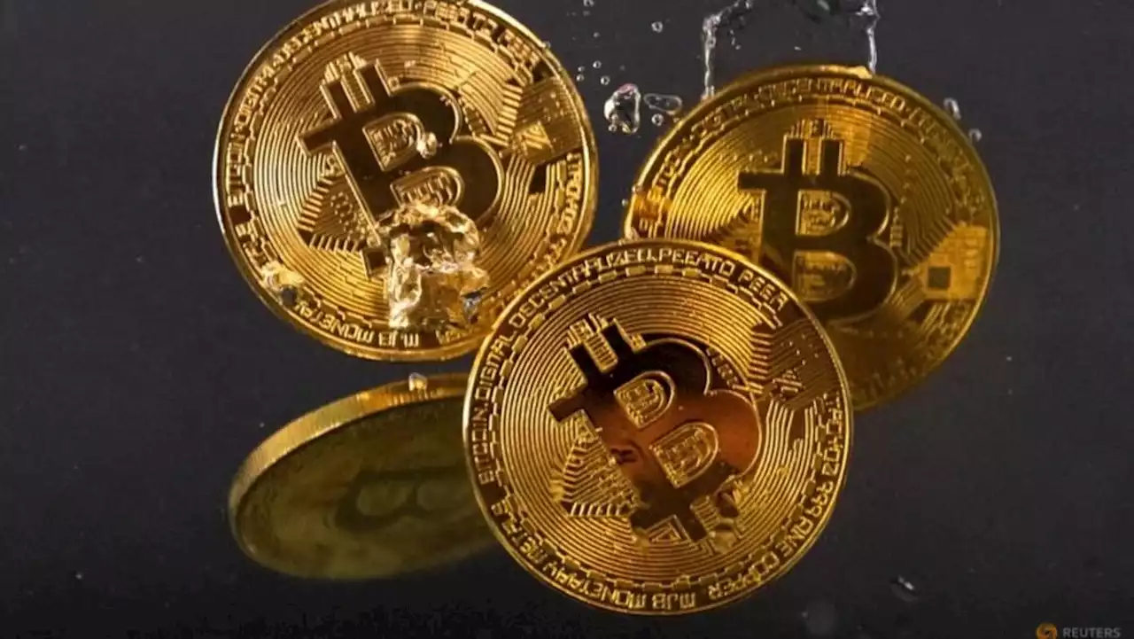 Get your crypto house in order, old guard tells Davos debutantes