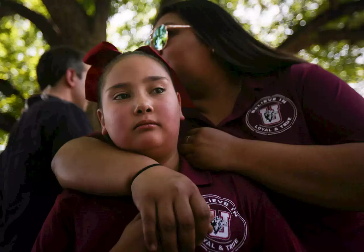 Live updates: Uvalde gunman shared violent plan shortly before reaching school