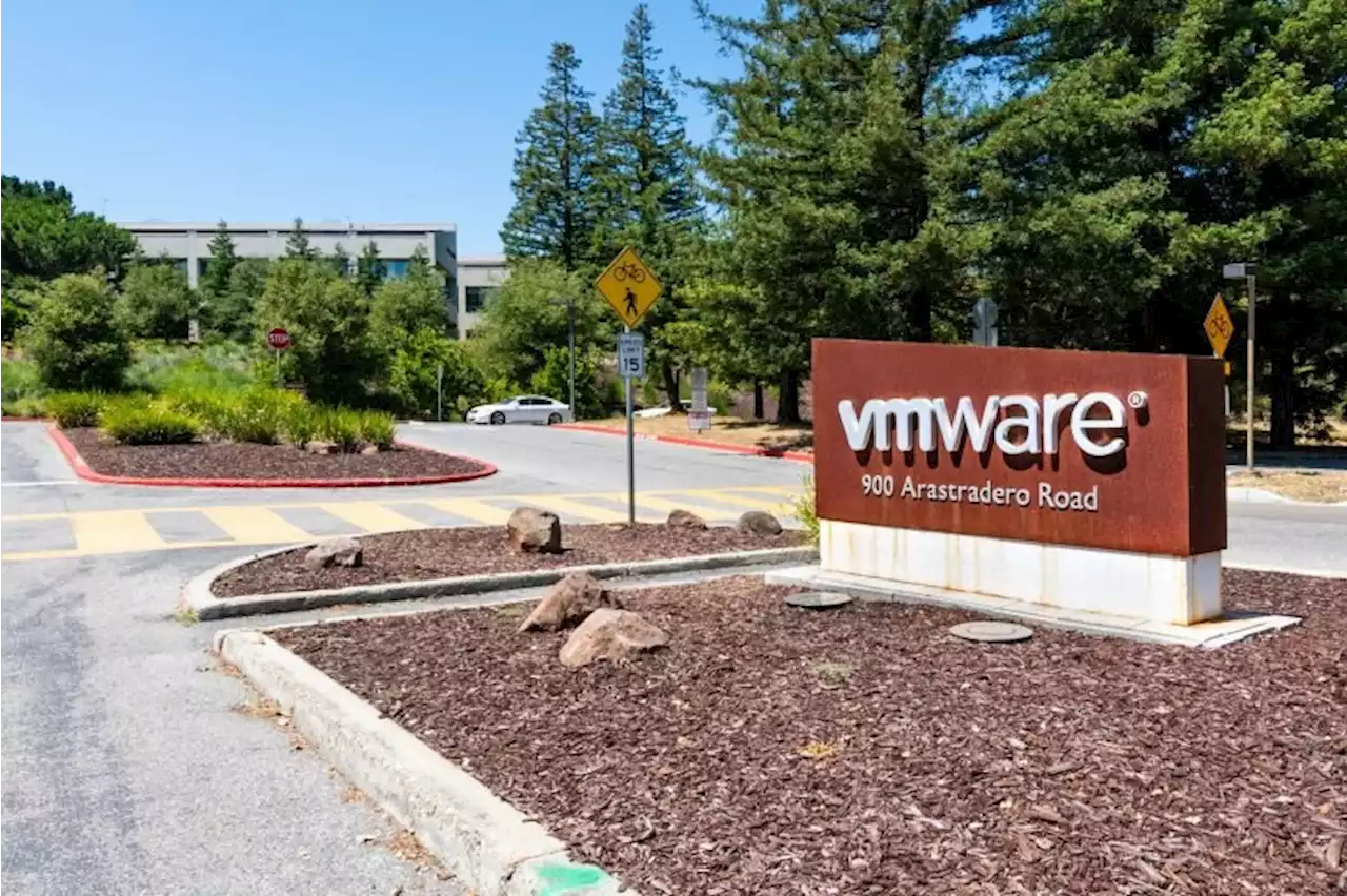 Broadcom buying VMware in R967 billion deal