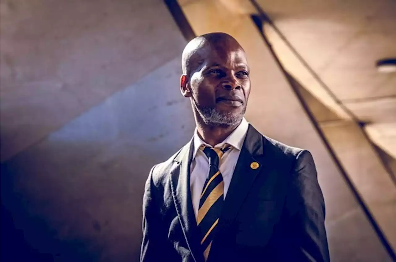 CONFIRMED! Kaizer Chiefs puts trust in Arthur Zwane as permanent head coach | Sport