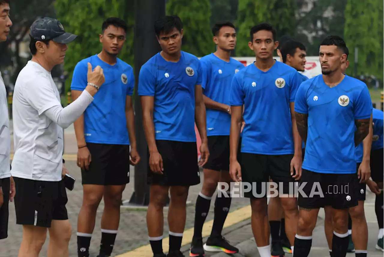 Timnas Gagal Berlatih, Shin Tae-yong: Stadion Madya Belum Dipesan |Republika Online