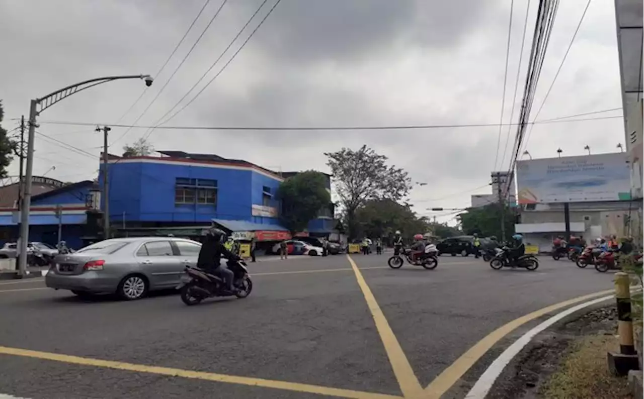 Arus Lalu Lintas di Sekitar Lokasi Pernikahan Adik Jokowi Ramai Lancar