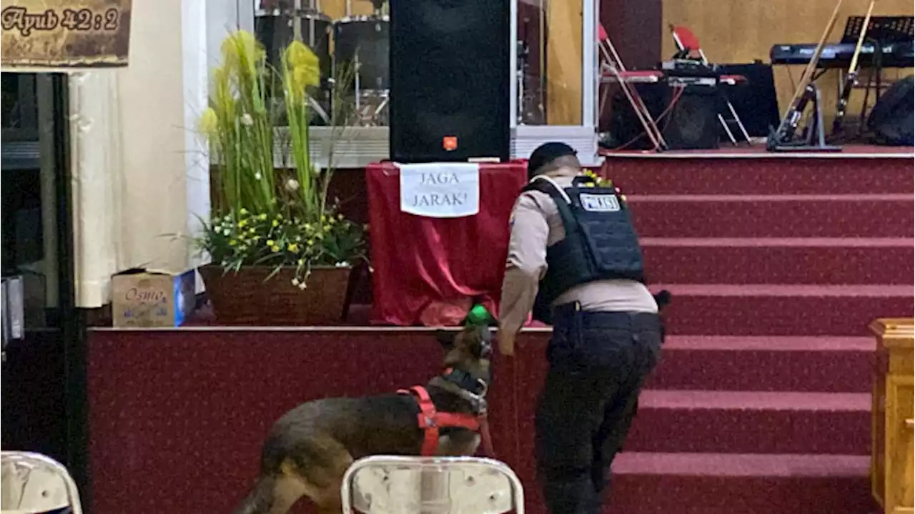 Polisi Kerahkan Unit Satwa K9, Amankan Peringatan Kenaikan Isa Almasih di Sejumlah Gereja