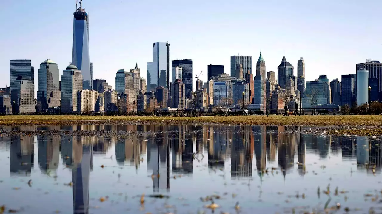 Goodbye NYC; Estimates show big city losses, Sunbelt gains