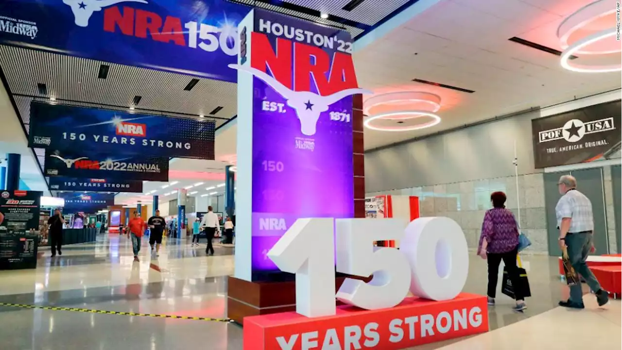 Analysis: Republicans heading to NRA convention expose hypocrisy of blaming Democrats for politicizing mass shootings