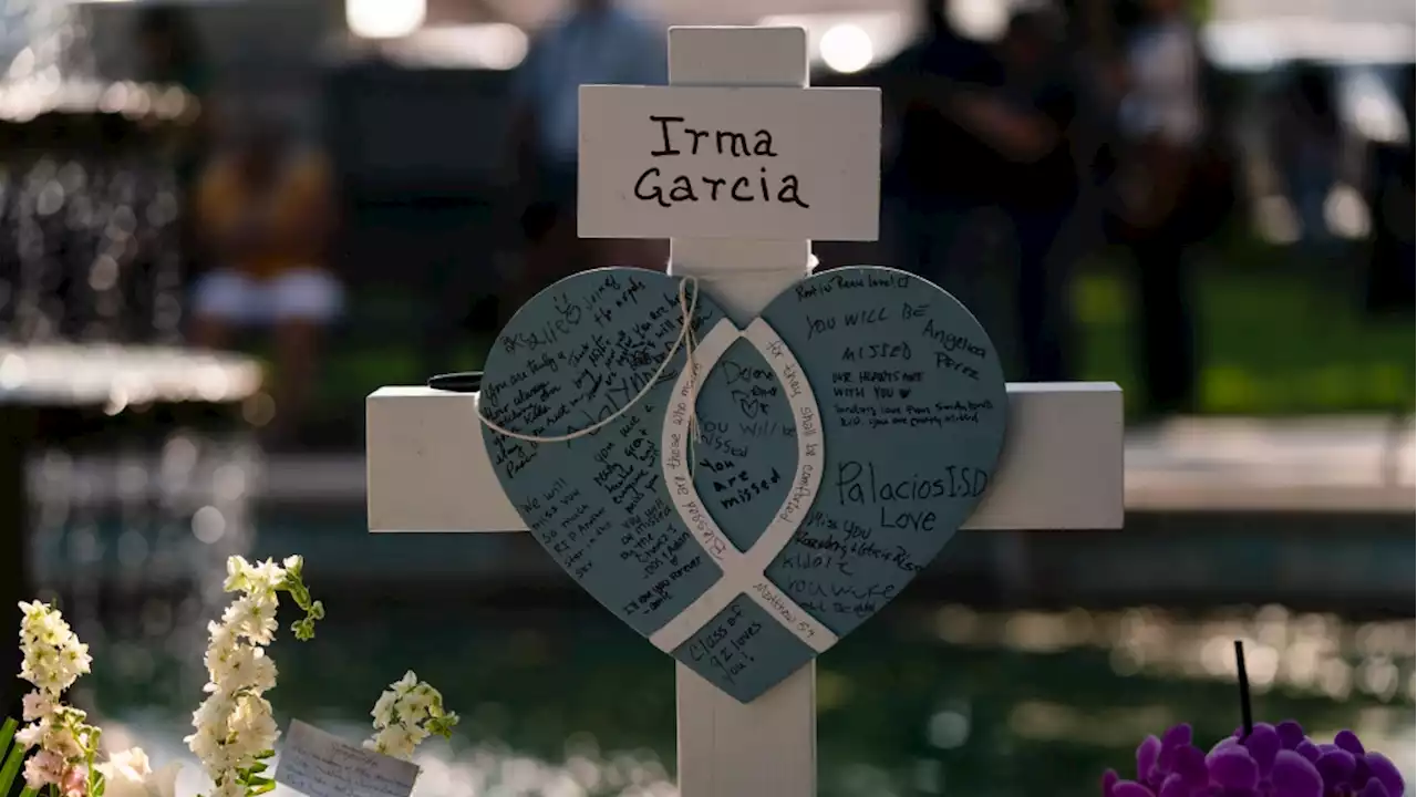 'Died of a broken heart': Can it really happen?