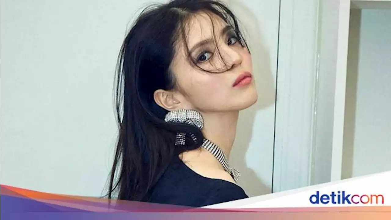 5 Artis Ini Ngaku Nggak Mau Menikah