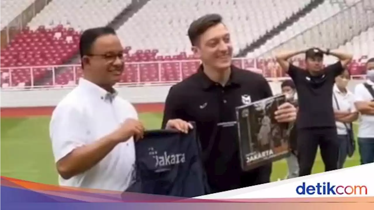 Anies Baswedan Bertemu Ozil di GBK: Welcome to Jakarta!