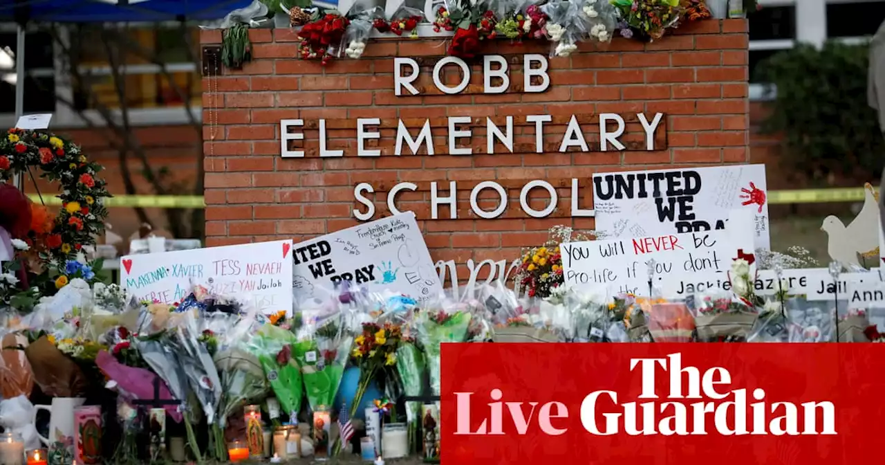 Texas school shooting: outrage mounts over police response – latest updates