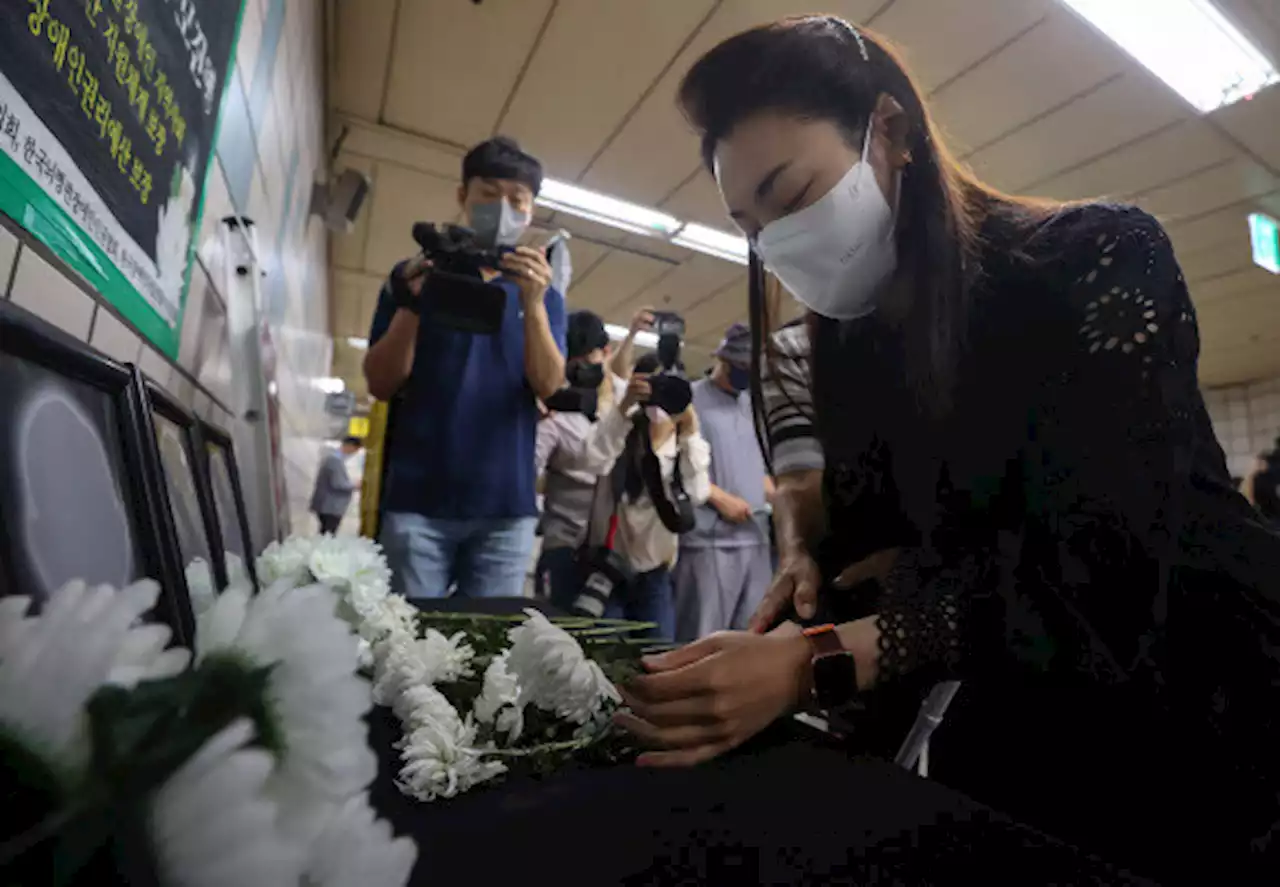 김예지 의원 “너 죽고 나 죽자는 말, 나도 엄마한테 들었다”