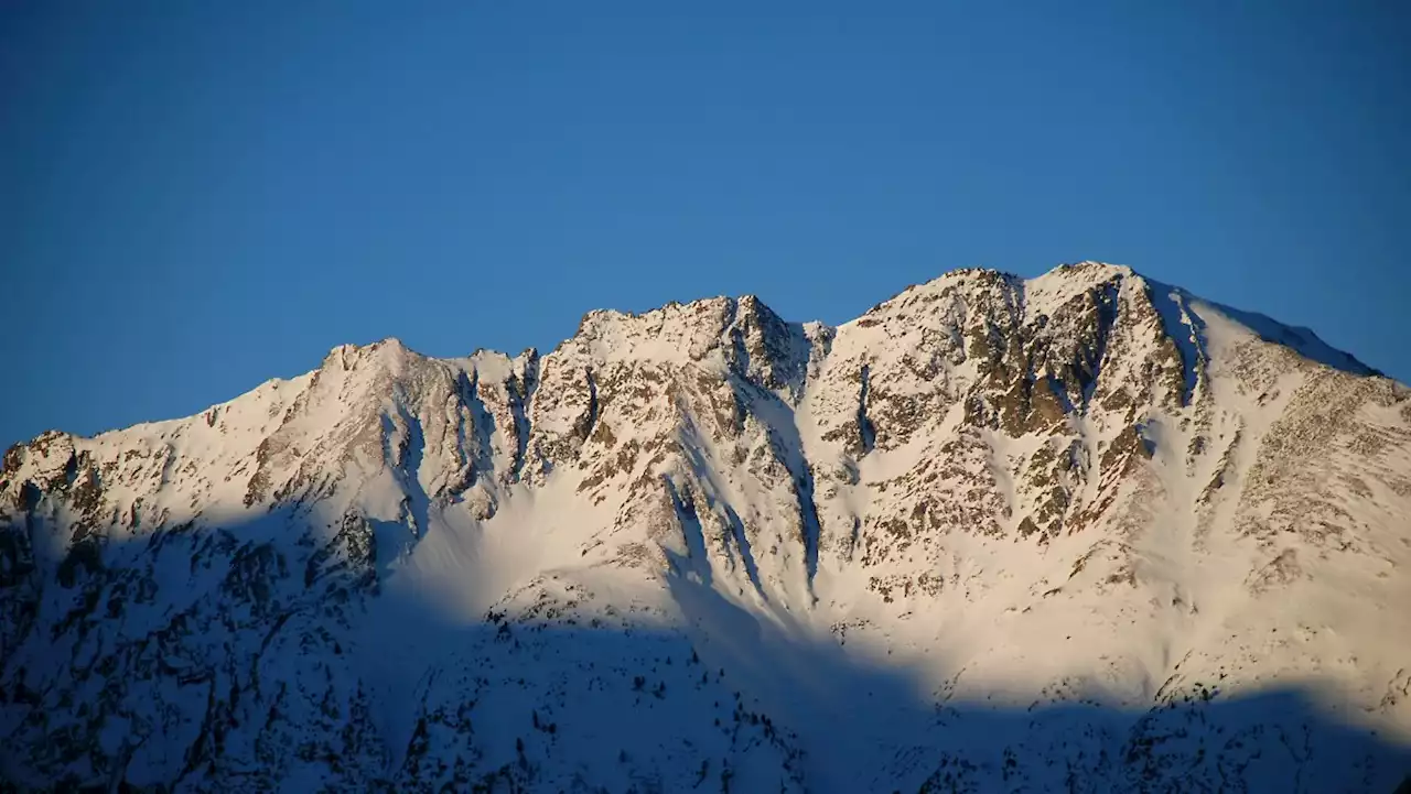 Unglück in Schweizer Alpen: Zwei Tote, neun Verletzte